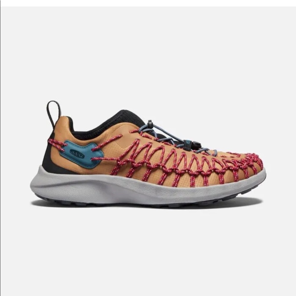 NIB Keen Uneek SNK trainer Slip on shoes men US7 Women US9.5